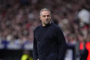 弗里克：巴薩下賽季會更加艱難，萊萬總能出現在正確的位置