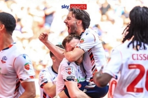 恭喜！博爾頓英甲決賽4-1大勝斯托克港，時隔7年重回英冠聯賽！