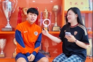 金永浩：留洋西班牙學會更聰明地踢球，極短時間內逼著你做決策