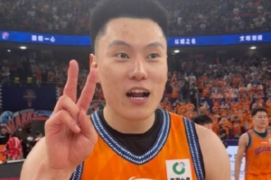 還要兩場！李弘權賽后興奮大喊：Two More（再贏兩場）！