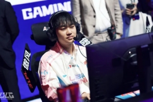 Knight時隔1878天再次不敵WE，生涯面對WE的21連勝慘遭終結！