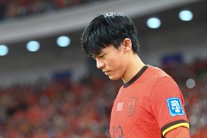 記者談胡荷韜落選國字號(hào)：本人解讀就是因傷，聯(lián)賽咬牙打針出場(chǎng)
