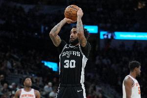 總決賽奇兵？尚帕尼對陣尼克斯曾打出生涯之夜 三分17中11砍36分