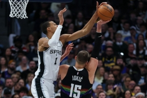 香波特：文班已超越SGA&約基奇成為NBA最佳 數據無法體現他的作用